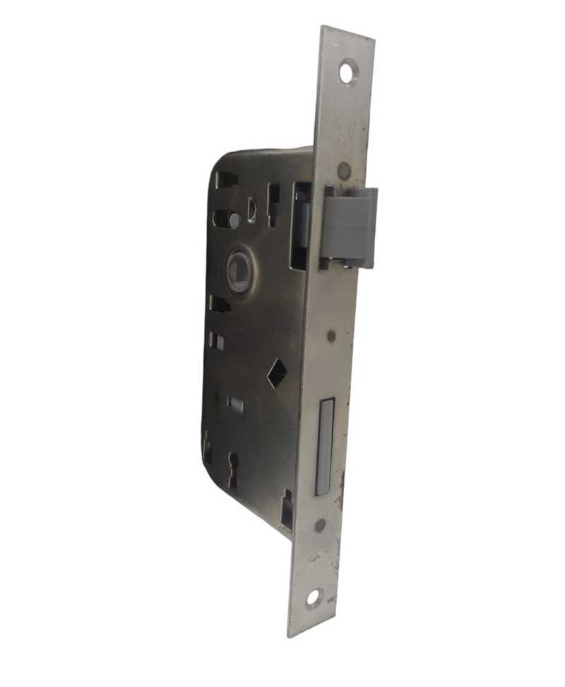 Cerradura Paleta Simple p/Puerta Placa - Eco. Zinc. Frente Angosto "KM"